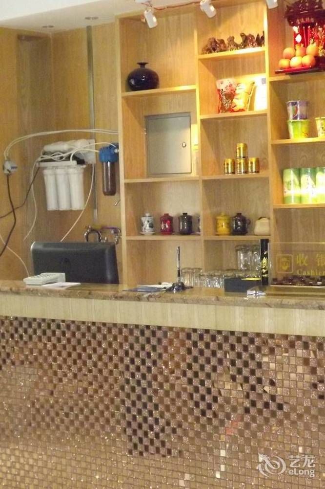 Xipuxing Pudi Hotel Екстер'єр фото