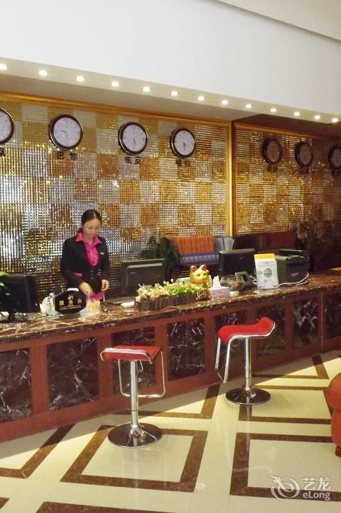 Xipuxing Pudi Hotel Екстер'єр фото