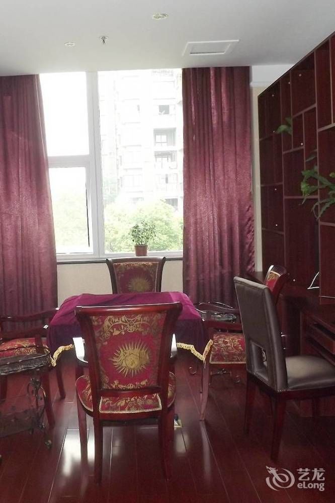 Xipuxing Pudi Hotel Екстер'єр фото