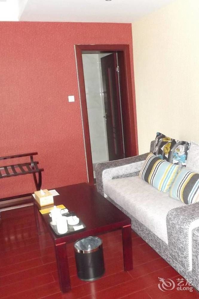 Xipuxing Pudi Hotel Екстер'єр фото